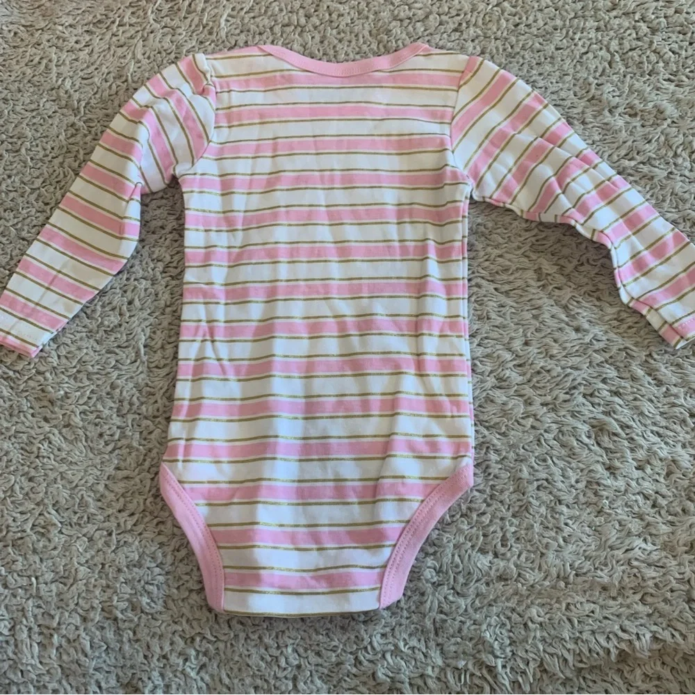Adorable Pink and Gray Kids Bodysuit Set - Picture 4 of 13